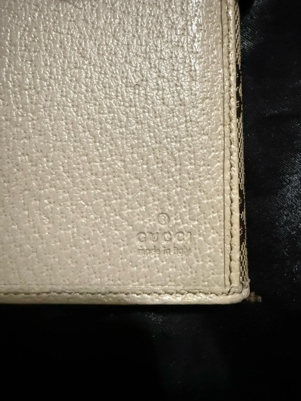 Salvatore Ferragamo Red Saffiano Leather Bow Clasp Wallet & Gucci wallet bundle